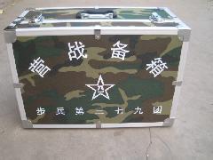 軍用箱